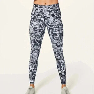 Lululemon Wunder Under leggings